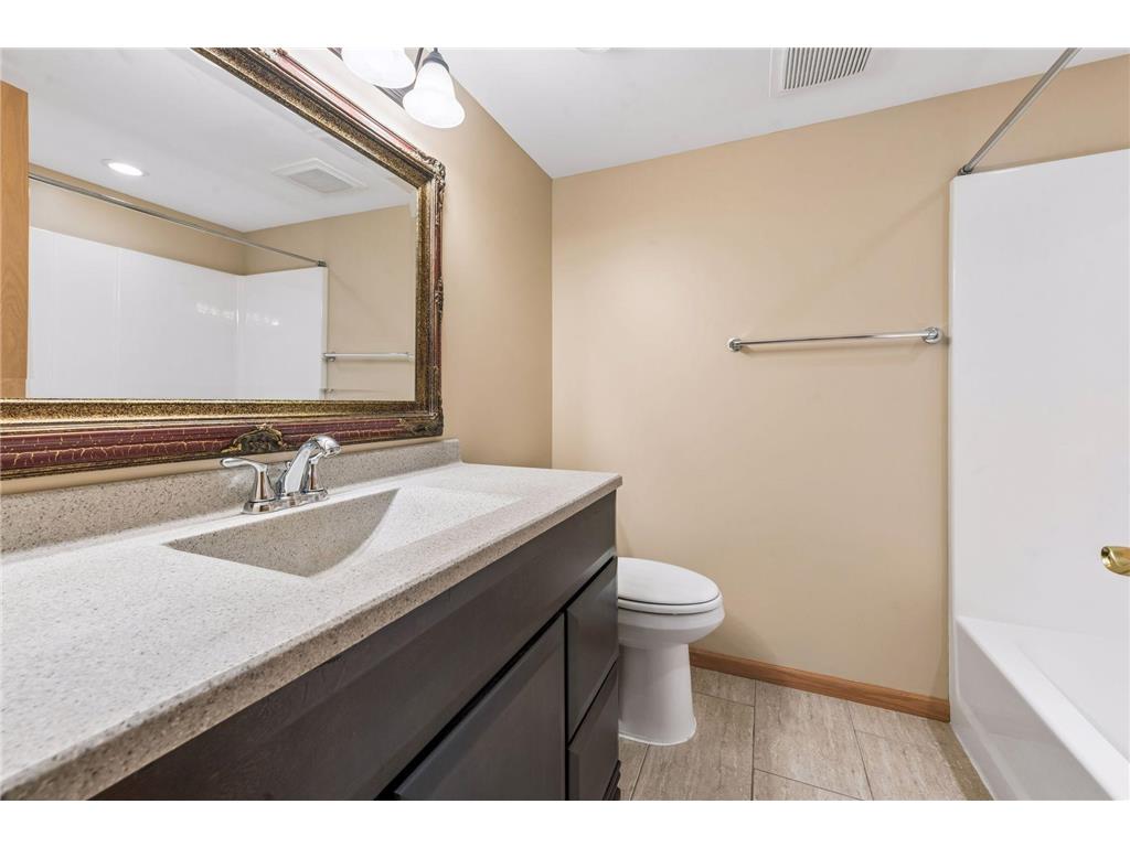 1720 Retreat Circle Minnetrista MN 55364 6803400 image45