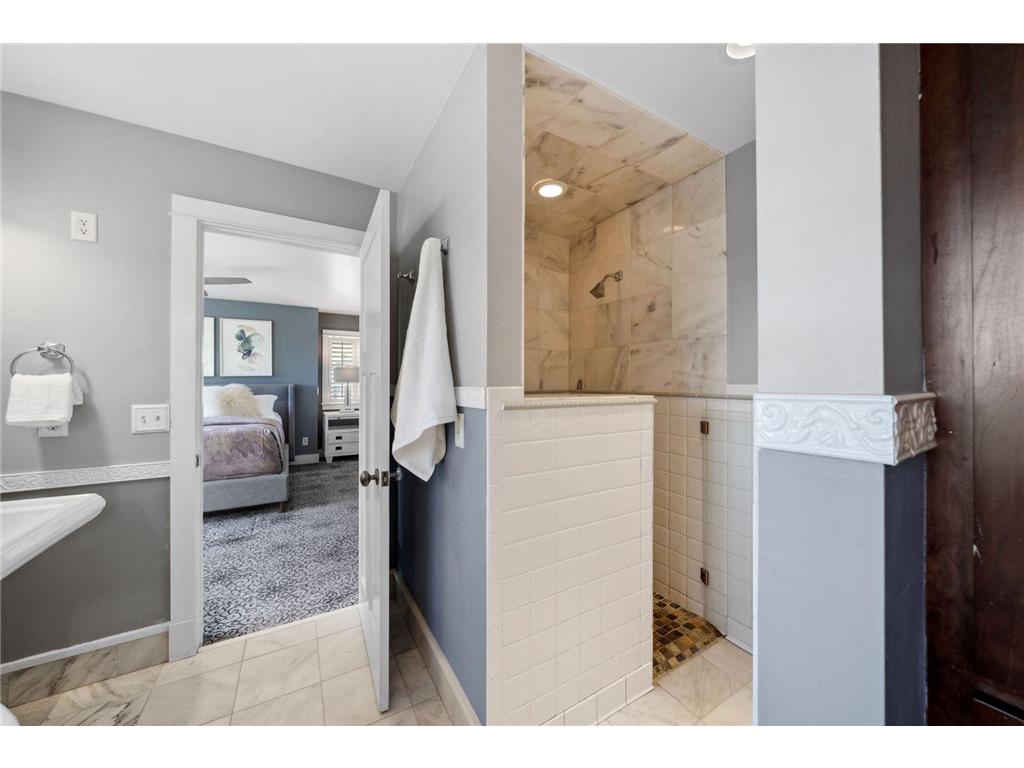 17209 Grays Bay Boulevard Minnetonka MN 55391 - Lake Minnetonka 6816345 image31