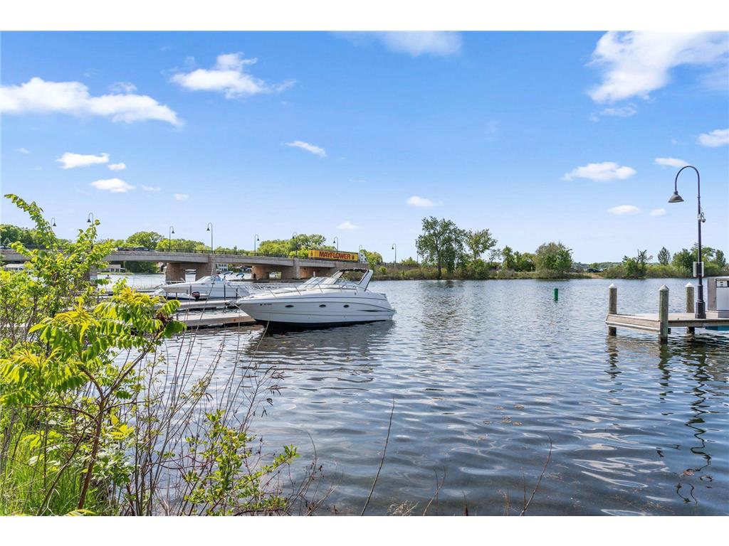 17209 Grays Bay Boulevard Minnetonka MN 55391 - Lake Minnetonka 6816345 image51
