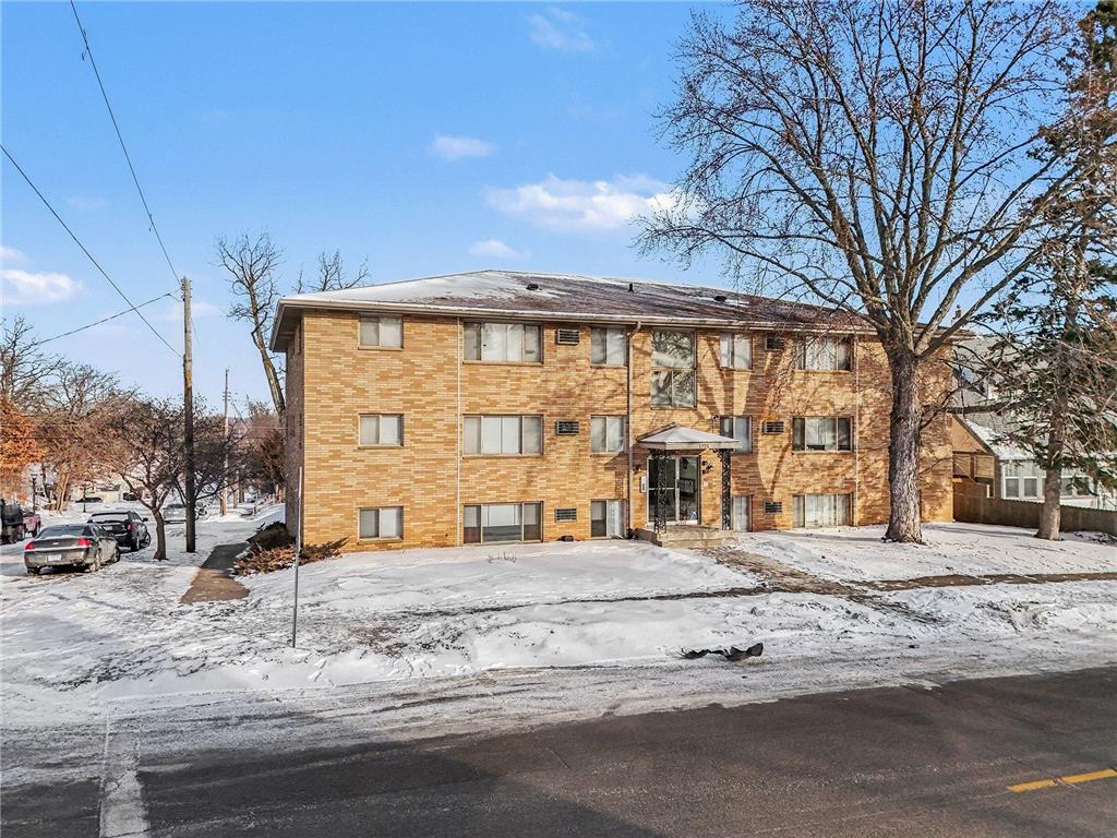 1721 7th Street E Saint Paul MN 55106 7010762 image2