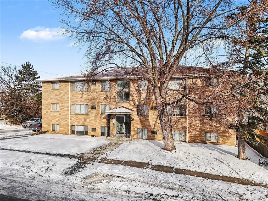 1721 7th Street E Saint Paul MN 55106 7010762 image4