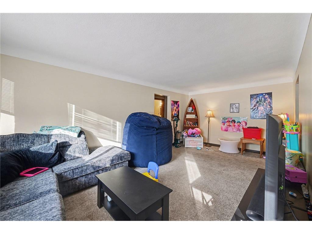 1721 7th Street E Saint Paul MN 55106 7010762 image7