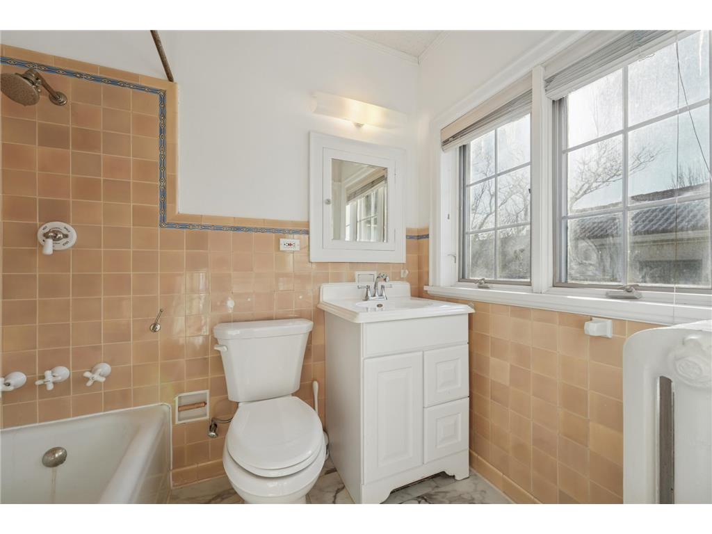 1721 Humboldt Avenue S #2 + 3 Minneapolis MN 55403 6825998 image16