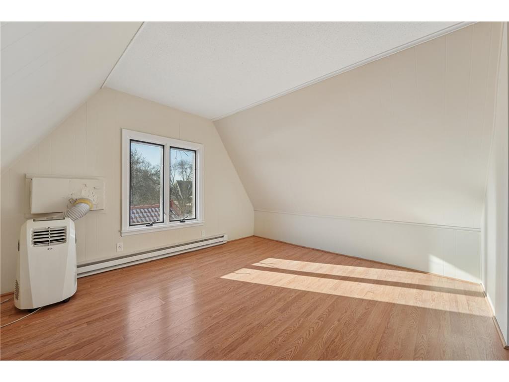 1721 Humboldt Avenue S #2 + 3 Minneapolis MN 55403 6825998 image32