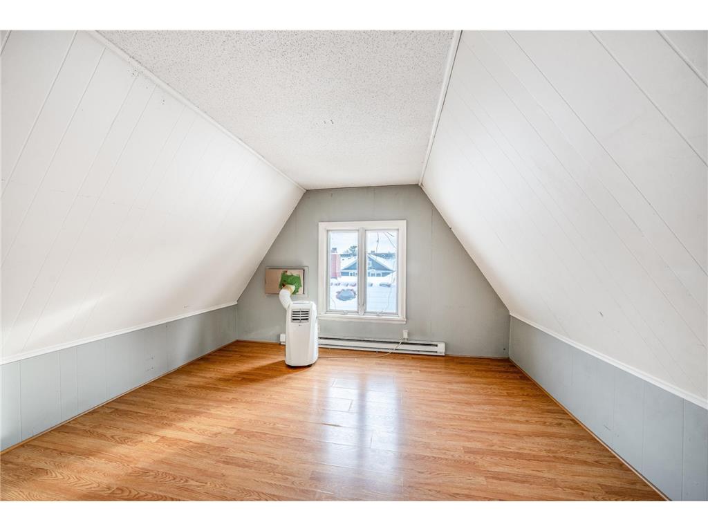 1721 Humboldt Avenue S Minneapolis MN 55403 6825659 image16