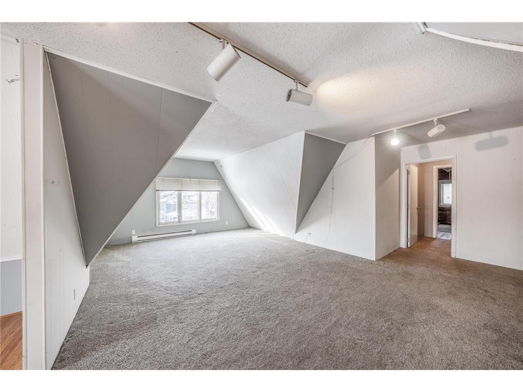 1721 Humboldt Avenue S Minneapolis MN 55403 6825659 image17