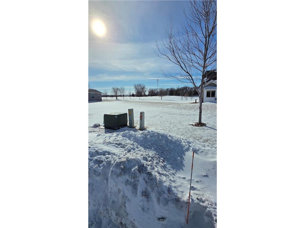 1721 Lower Trentwood Circle NE Willmar MN 56201 7016597 image1