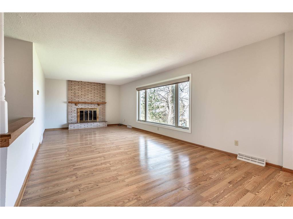 1721 Minnehuta Drive Fergus Falls MN 56537 - Hoot 7064838 image17