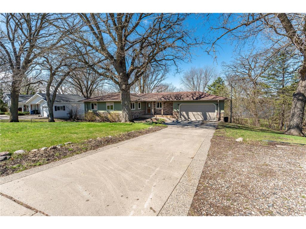 1721 Minnehuta Drive Fergus Falls MN 56537 - Hoot 7064838 image2