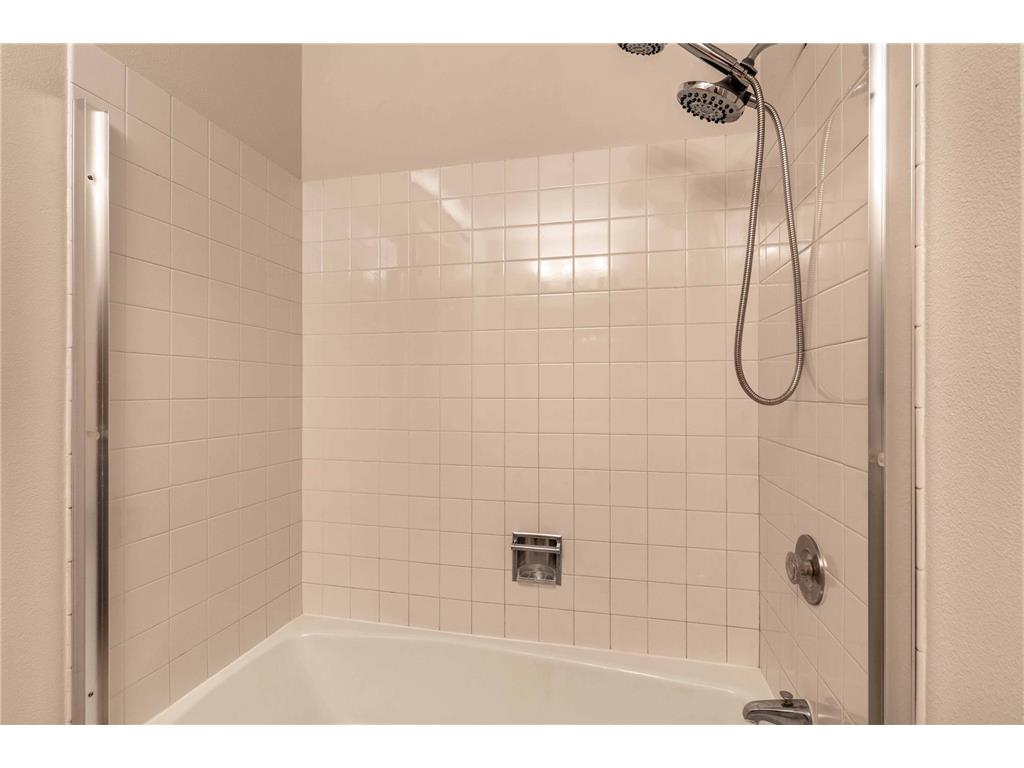 1721 Minnehuta Drive Fergus Falls MN 56537 - Hoot 7064838 image29