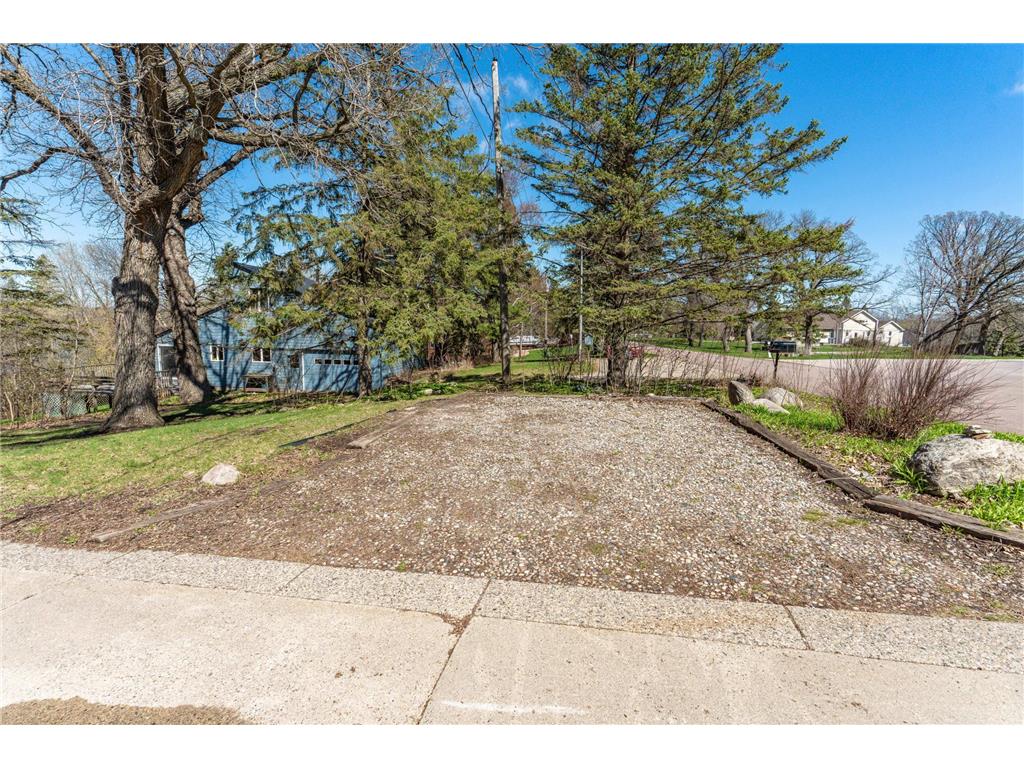 1721 Minnehuta Drive Fergus Falls MN 56537 - Hoot 7064838 image3