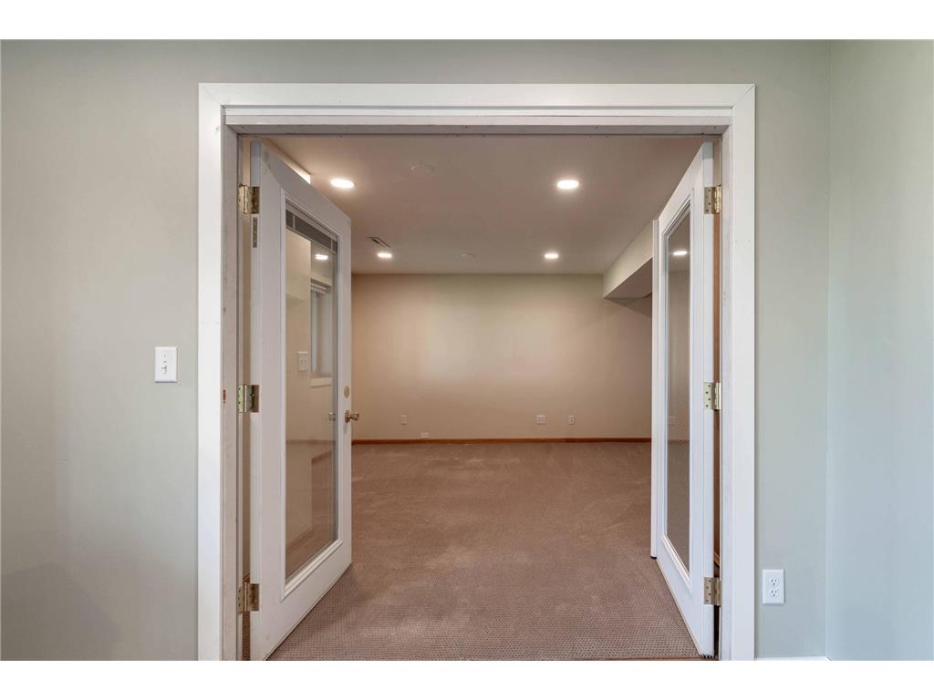 1721 Minnehuta Drive Fergus Falls MN 56537 - Hoot 7064838 image43