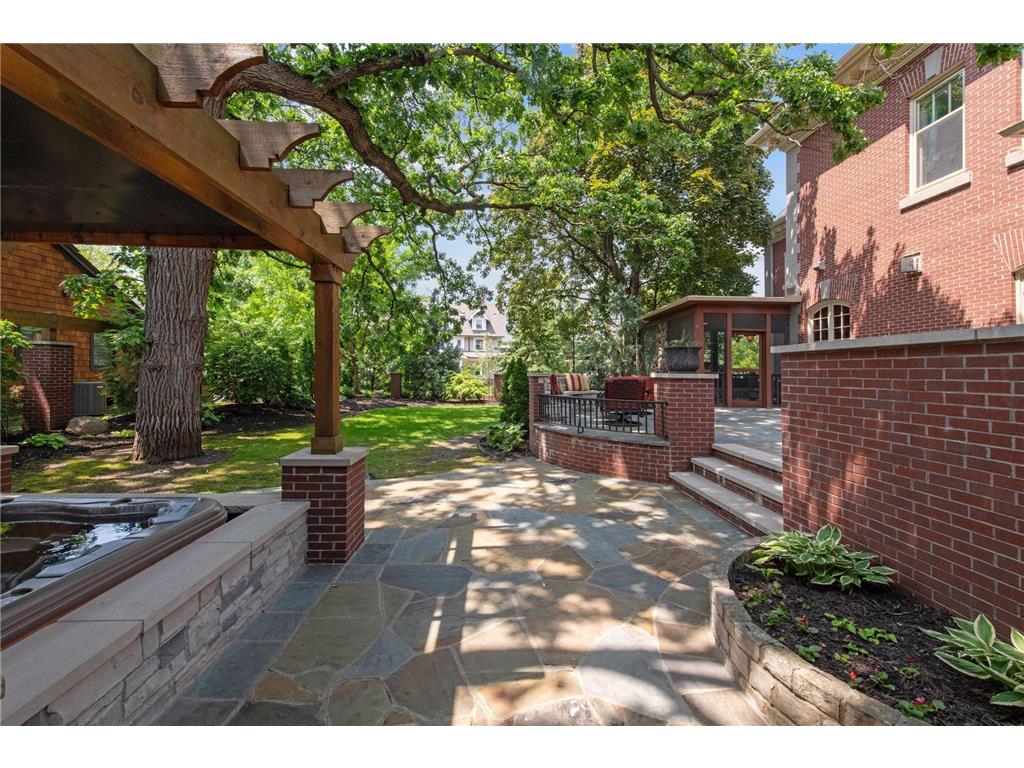 1721 Mount Curve Avenue Minneapolis MN 55403 7064564 image107