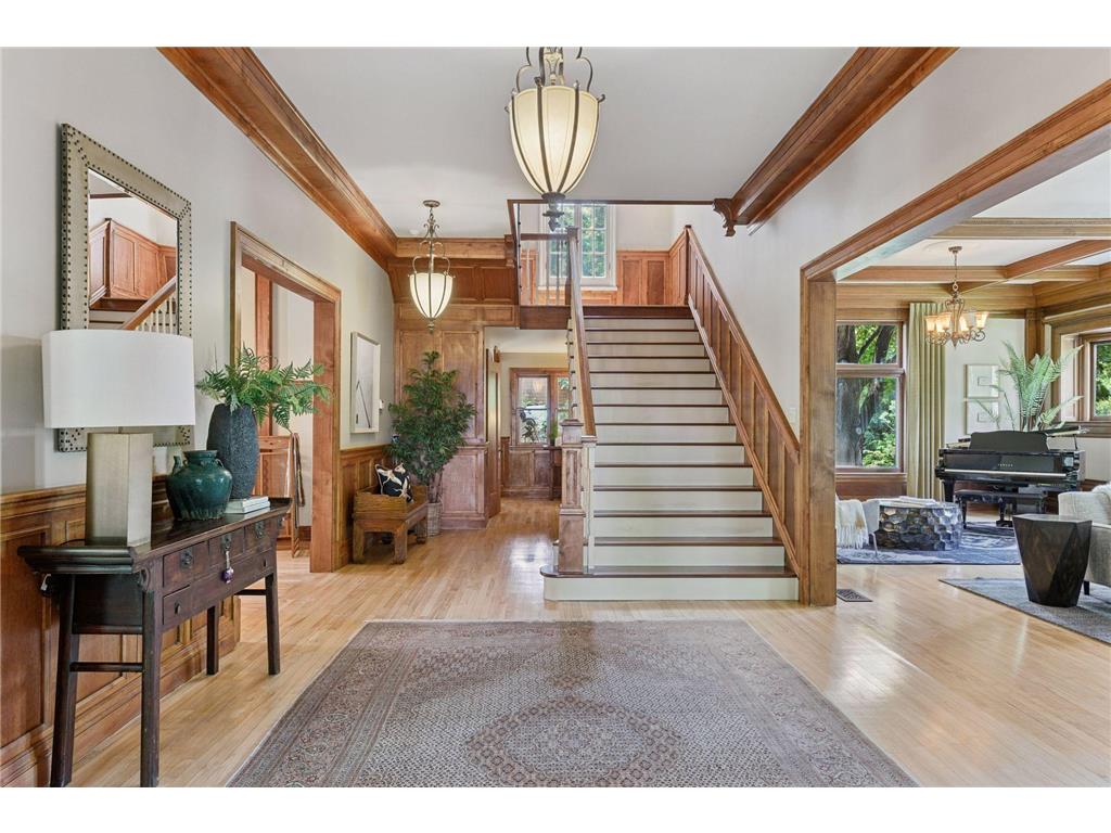 1721 Mount Curve Avenue Minneapolis MN 55403 7064564 image11