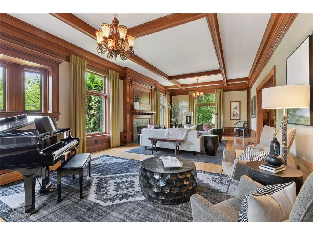 1721 Mount Curve Avenue Minneapolis MN 55403 7064564 image18