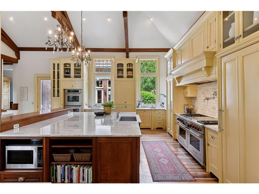 1721 Mount Curve Avenue Minneapolis MN 55403 7064564 image32
