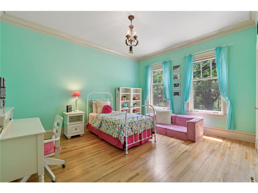 1721 Mount Curve Avenue Minneapolis MN 55403 7064564 image62