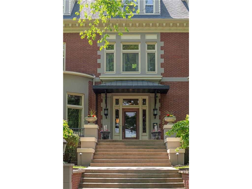 1721 Mount Curve Avenue Minneapolis MN 55403 7064564 image8