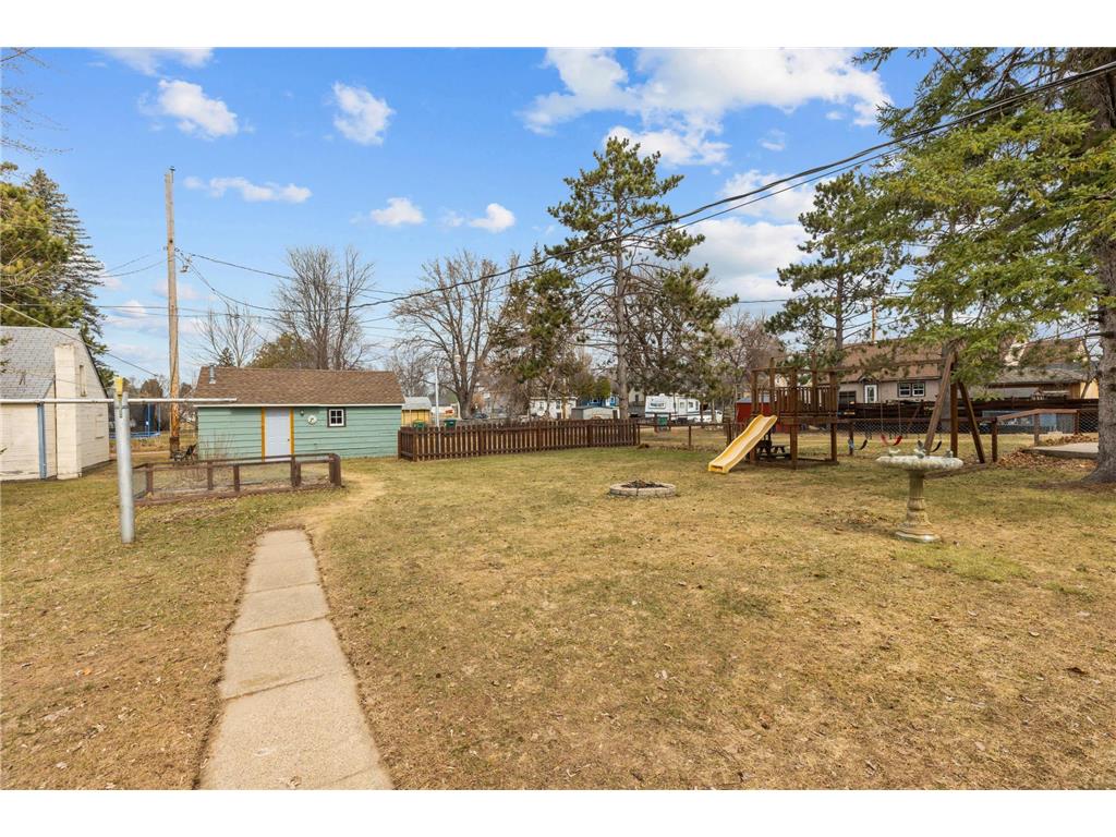 1721 Pine Street Brainerd MN 56401 7047041 image25