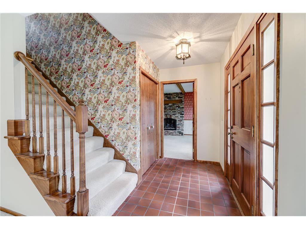 1721 Rhode Island Avenue N Golden Valley MN 55427 7069733 image2