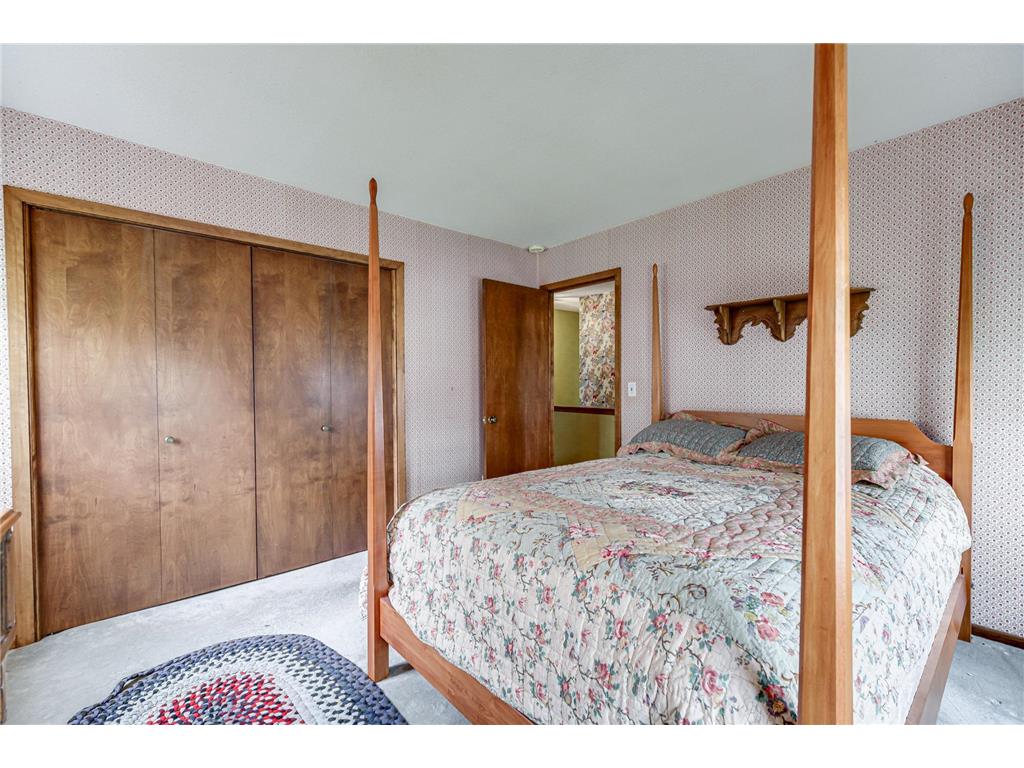 1721 Rhode Island Avenue N Golden Valley MN 55427 7069733 image42