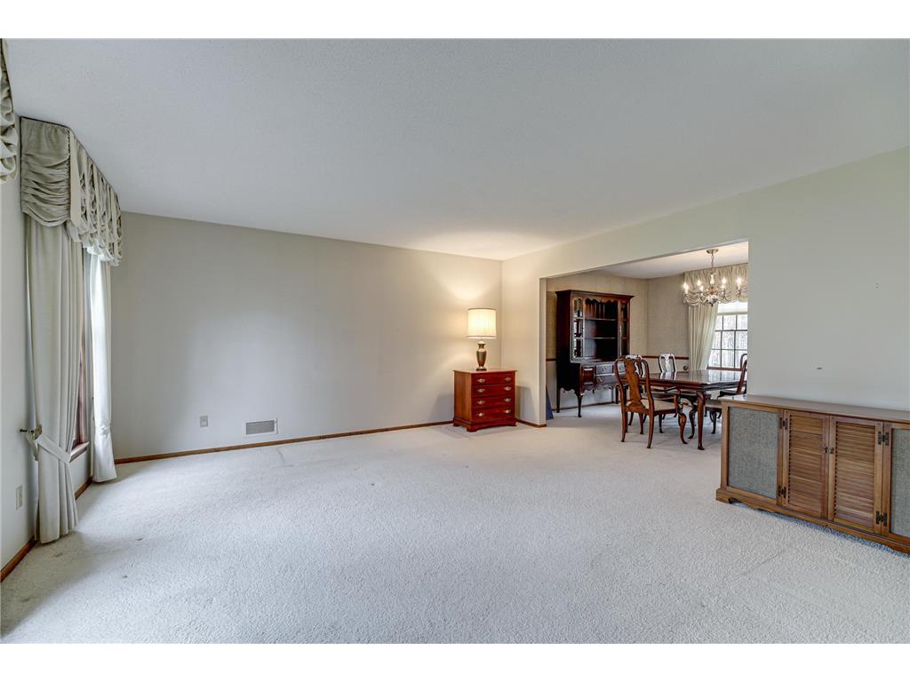 1721 Rhode Island Avenue N Golden Valley MN 55427 7069733 image5