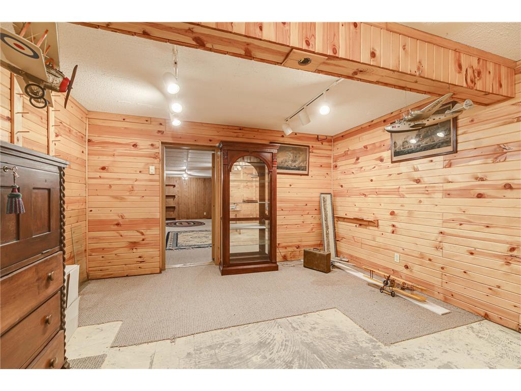 1721 Rhode Island Avenue N Golden Valley MN 55427 7069733 image58