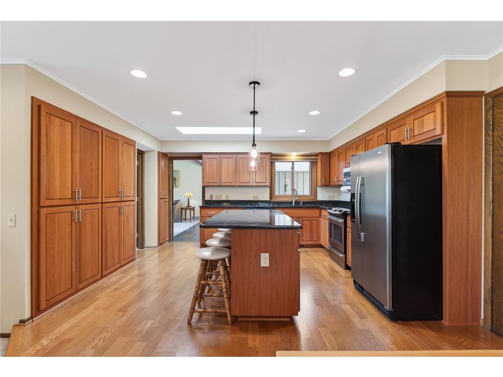 17210 27th Avenue N Plymouth MN 55447 7032734 image3