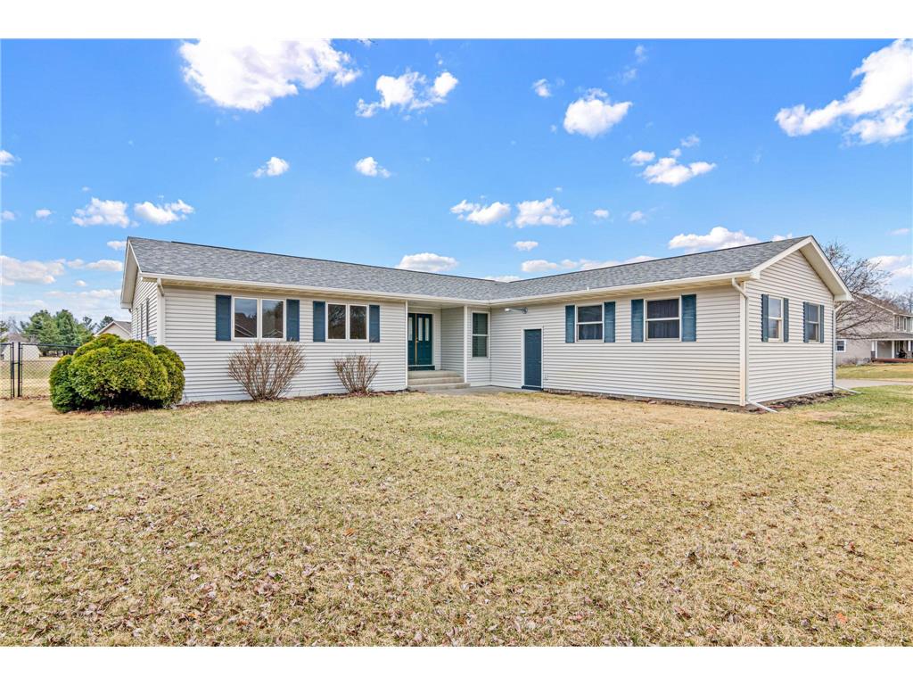 17213 Van Buren Street NE Ham Lake MN 55304 7081152 image1