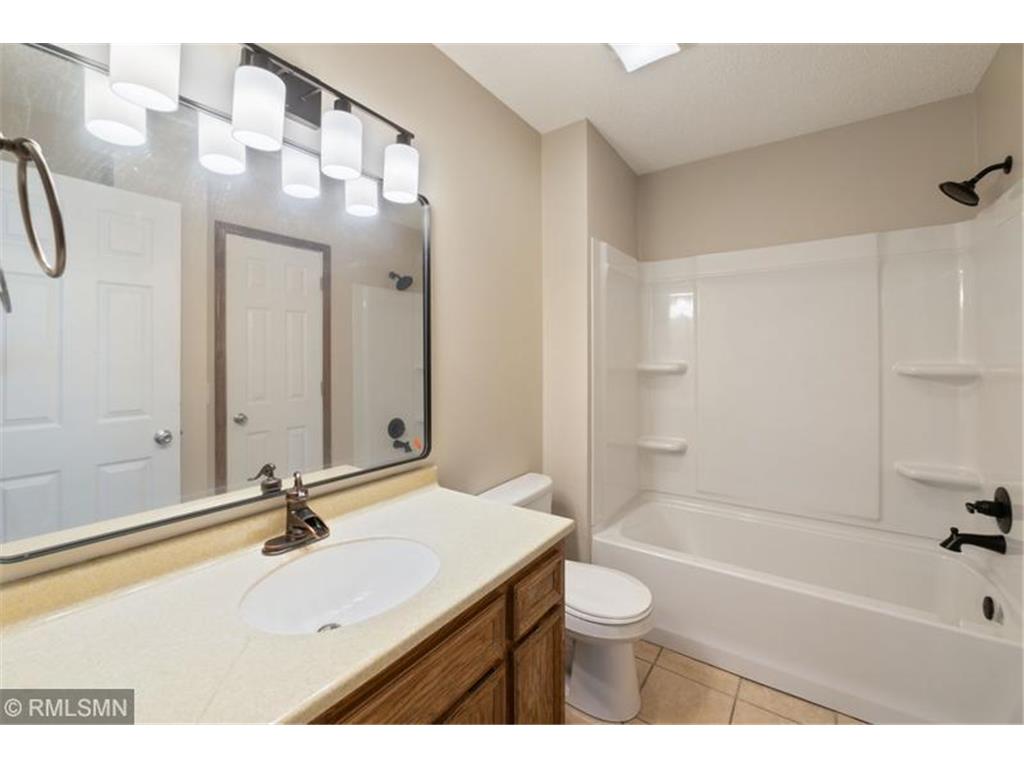 17215 Firestone Path Lakeville MN 55024 7066625 image11