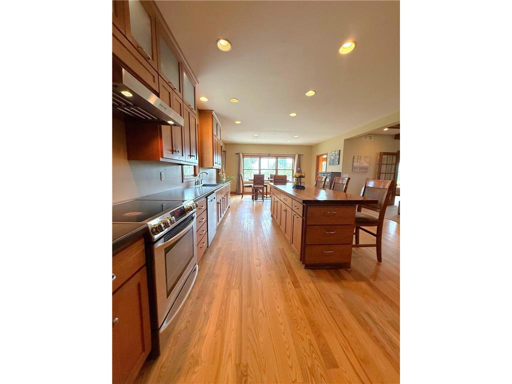 17216 County Road 5 NW New London MN 56273 - Norway 6737074 image23