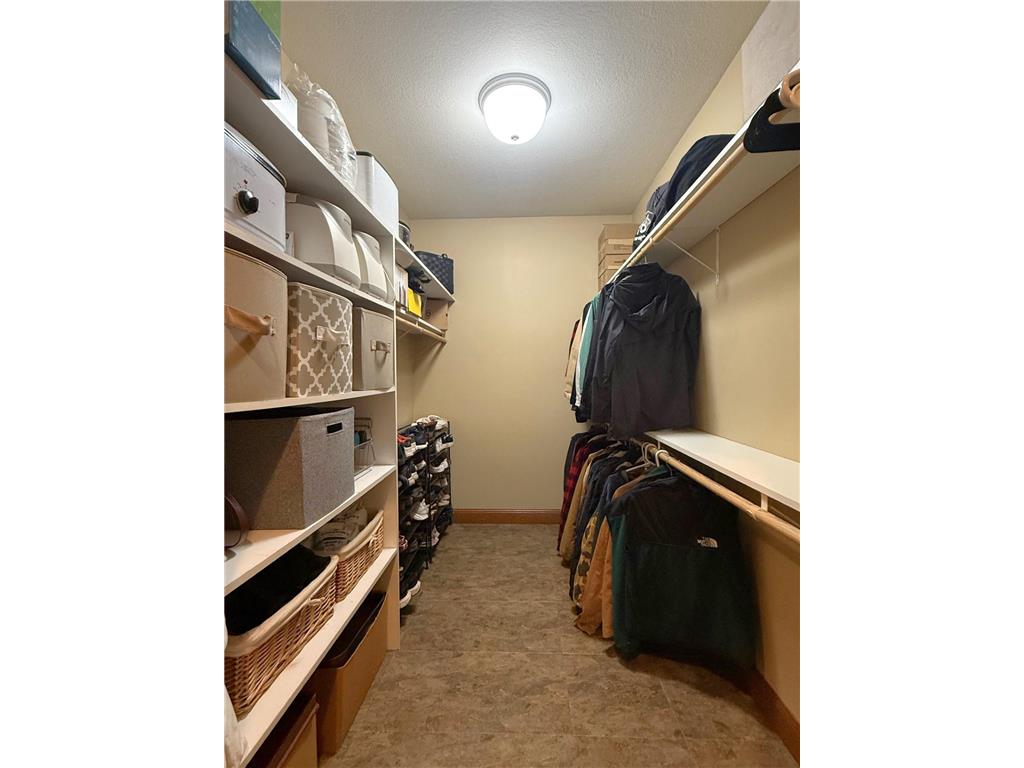 17216 County Road 5 NW New London MN 56273 - Norway 6737074 image48