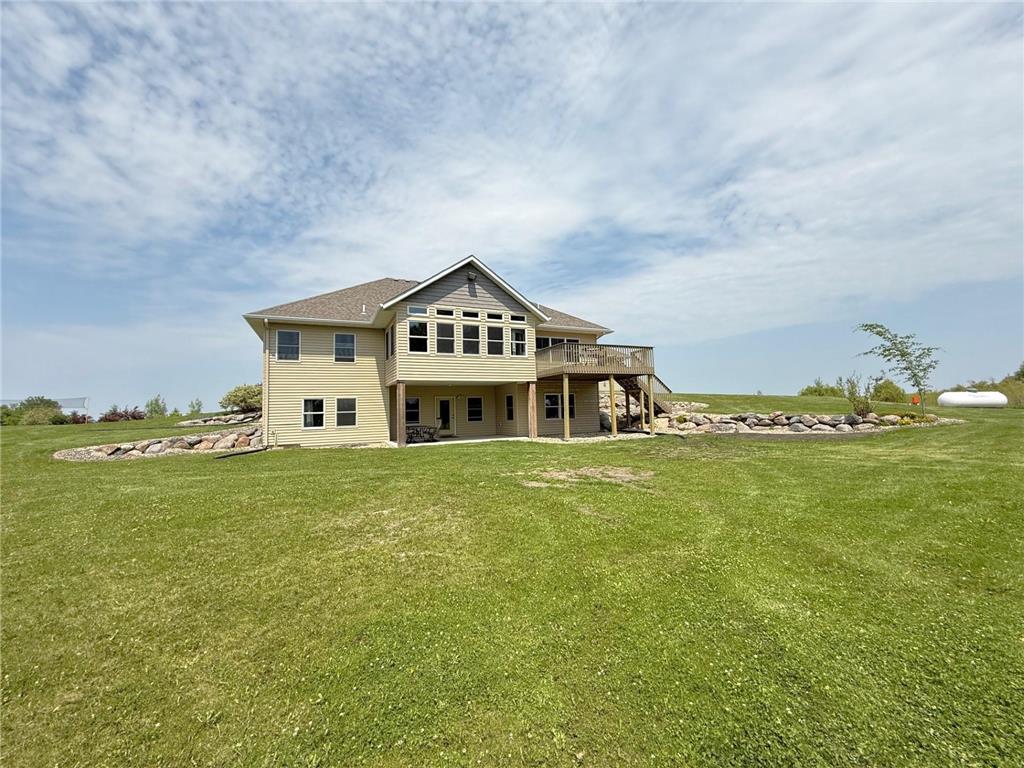 17216 County Road 5 NW New London MN 56273 - Norway 6737074 image69