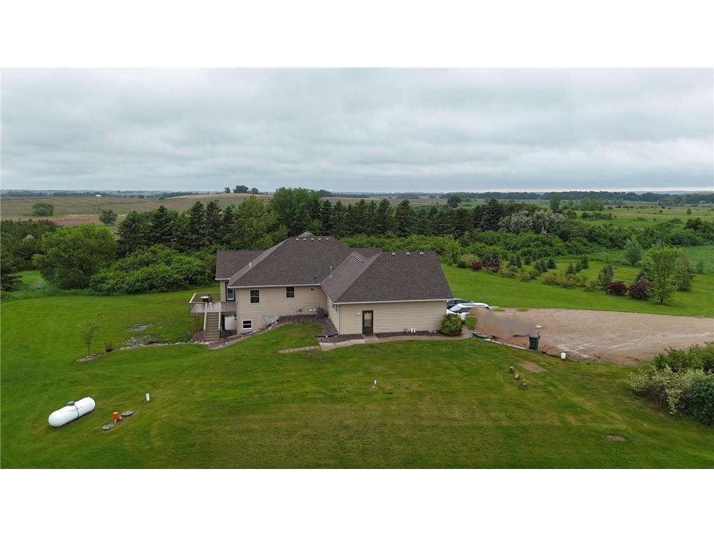 17216 County Road 5 NW New London MN 56273 - Norway 6737074 image75