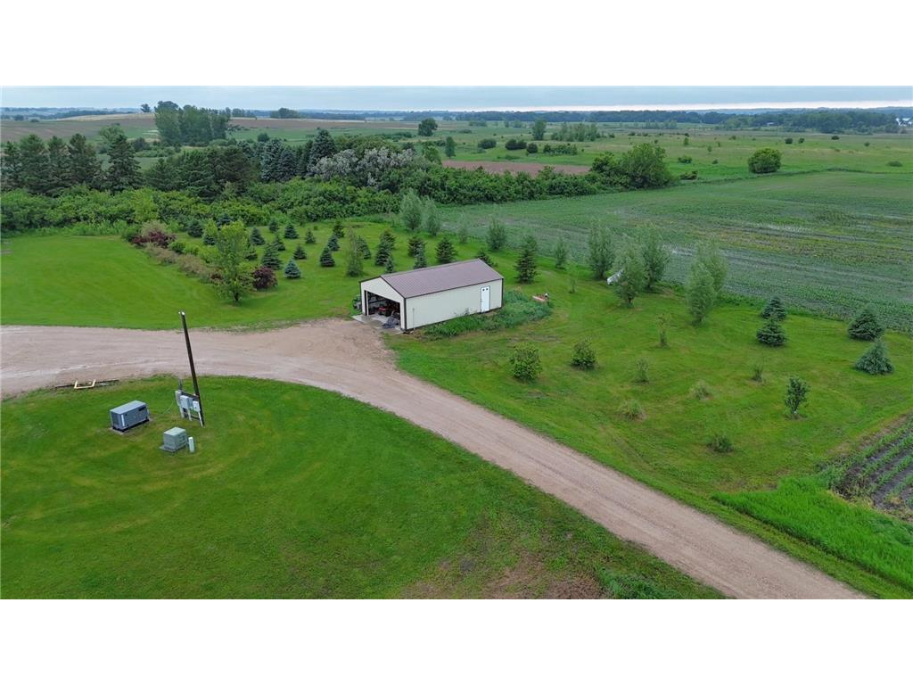 17216 County Road 5 NW New London MN 56273 - Norway 6737074 image79