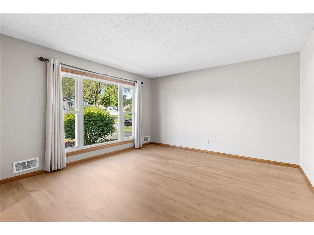 1722 Nokia Way Eagan MN 55122 7074243 image15