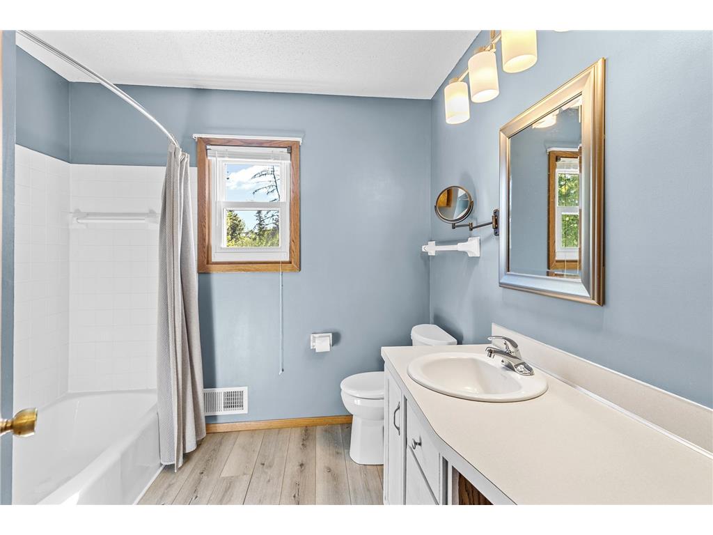 1722 Nokia Way Eagan MN 55122 7074243 image22