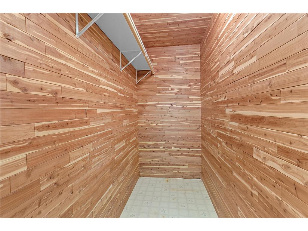 1722 Nokia Way Eagan MN 55122 7074243 image29