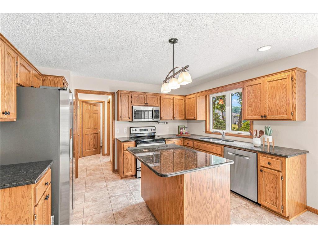 1722 Orchard Drive Woodbury MN 55125 7111397 image16