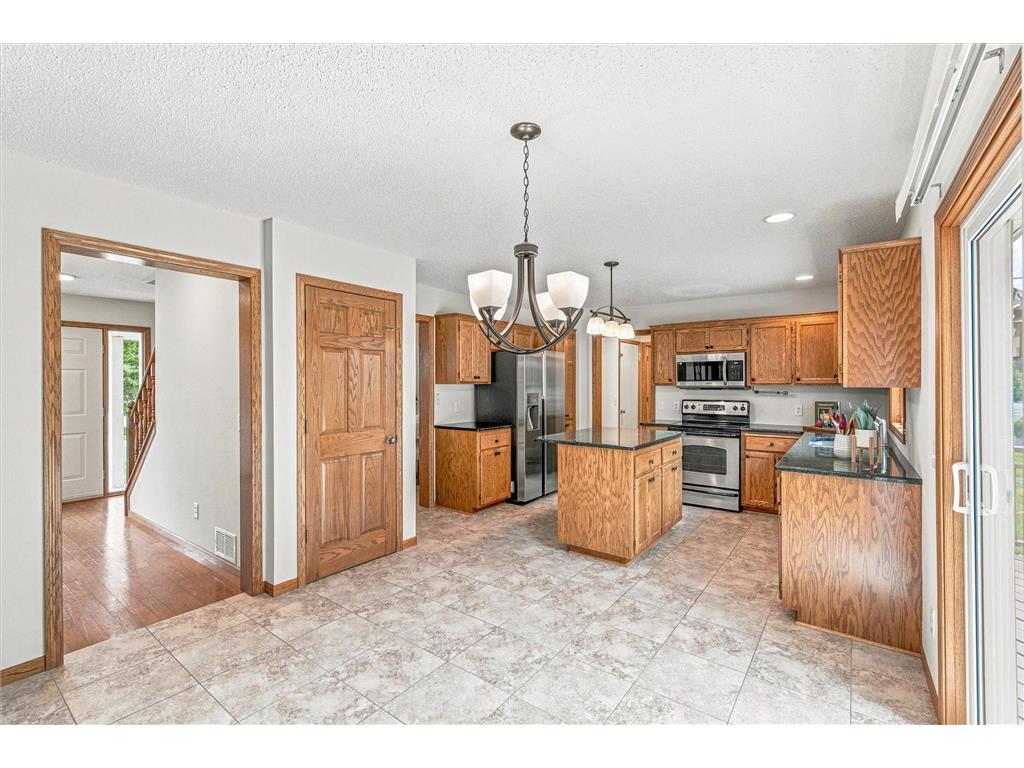 1722 Orchard Drive Woodbury MN 55125 7111397 image19