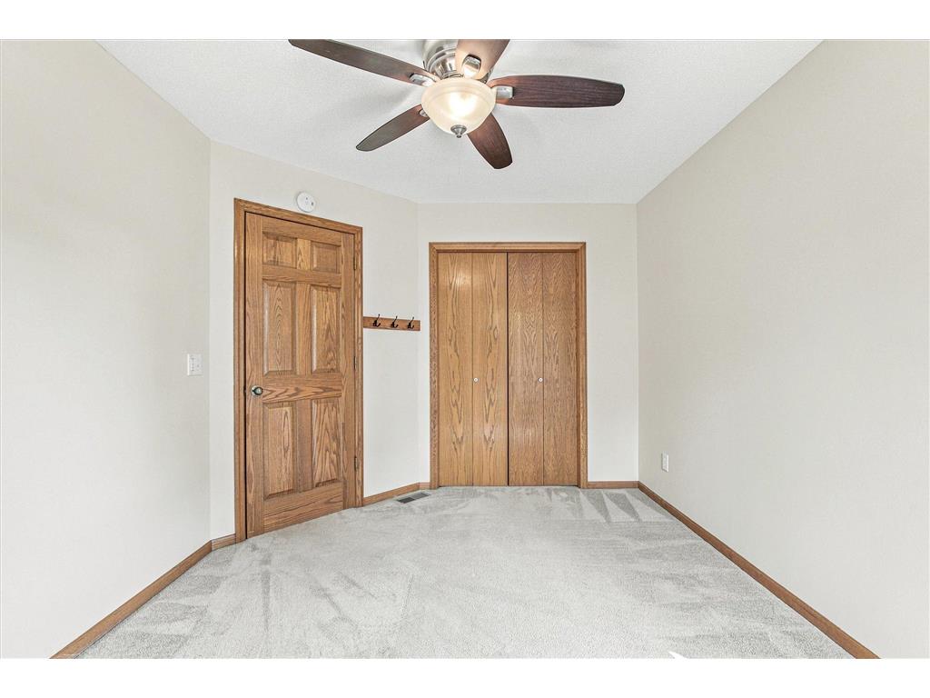 1722 Orchard Drive Woodbury MN 55125 7111397 image33