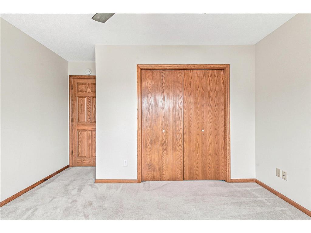 1722 Orchard Drive Woodbury MN 55125 7111397 image37