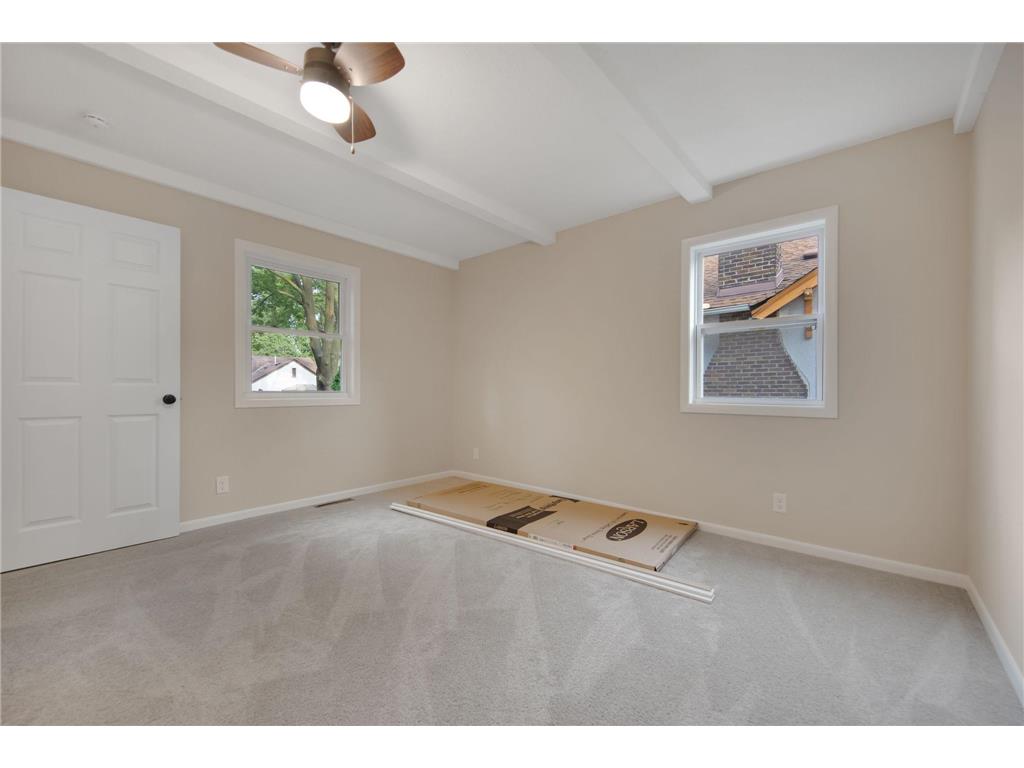 1722 Queen Avenue N Minneapolis MN 55411 6788442 image20