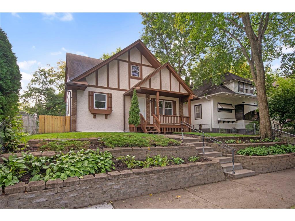 1722 Queen Avenue N Minneapolis MN 55411 6788442 image3