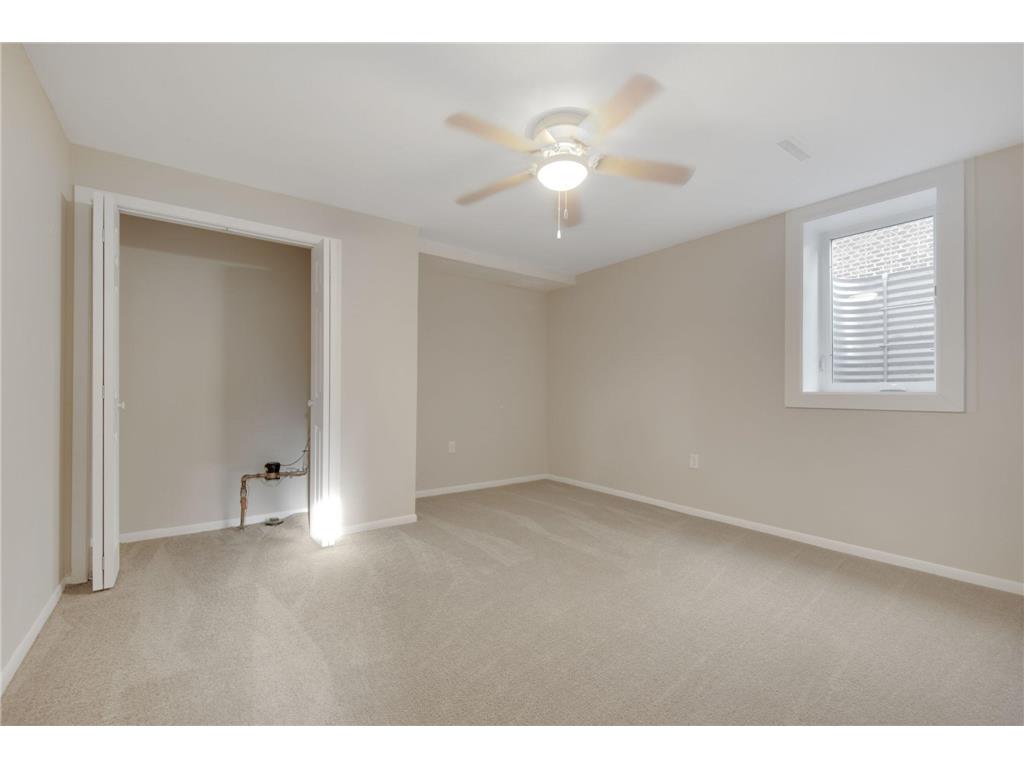 1722 Queen Avenue N Minneapolis MN 55411 6788442 image36