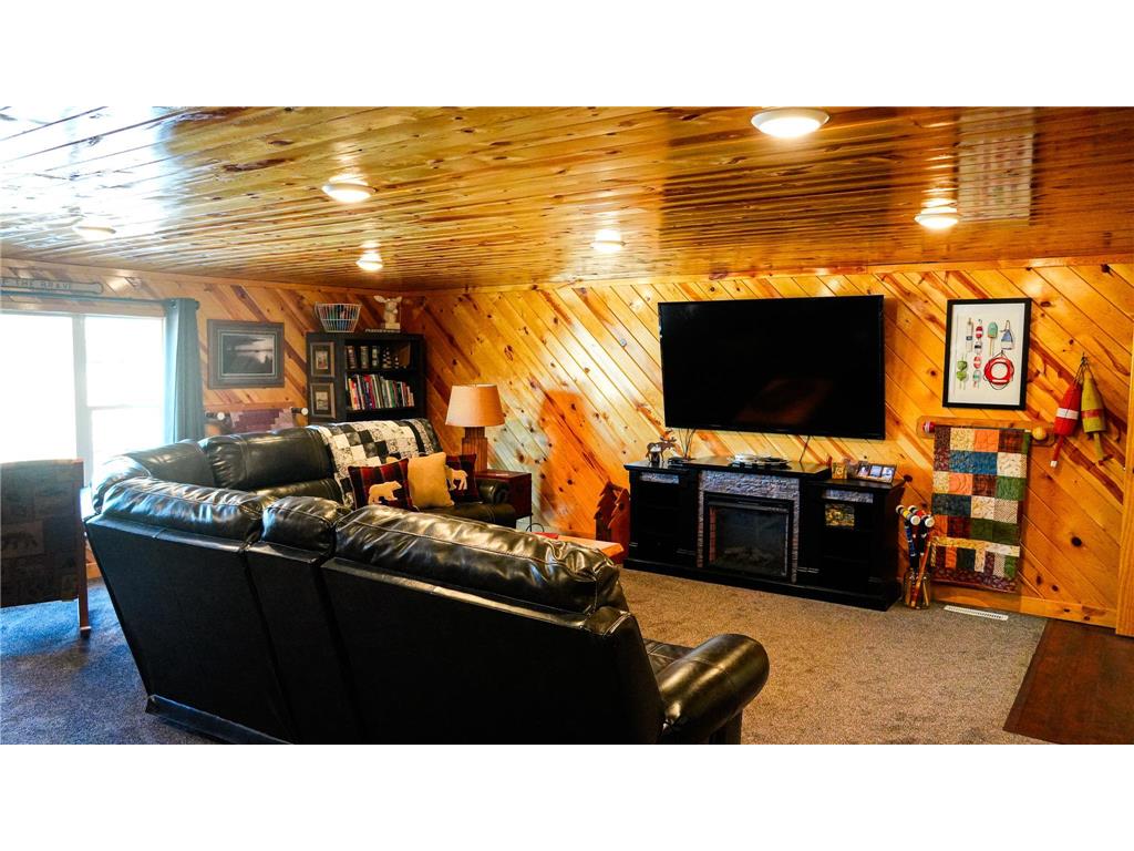 17221 East Pine Drive NW Angle Twp MN 56711 - Pine Creek 7062863 image12