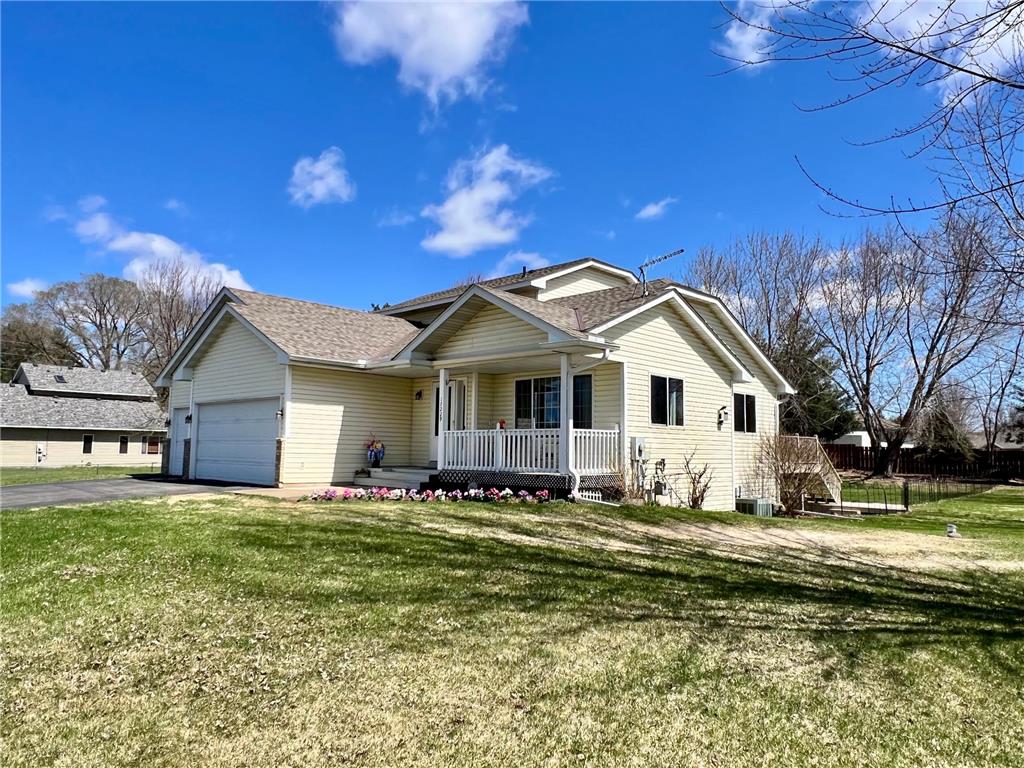 17229 Van Buren Street NE Ham Lake MN 55304 7019530 image1