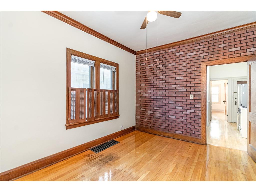 1723 3rd Avenue N Minneapolis MN 55405 6803762 image12