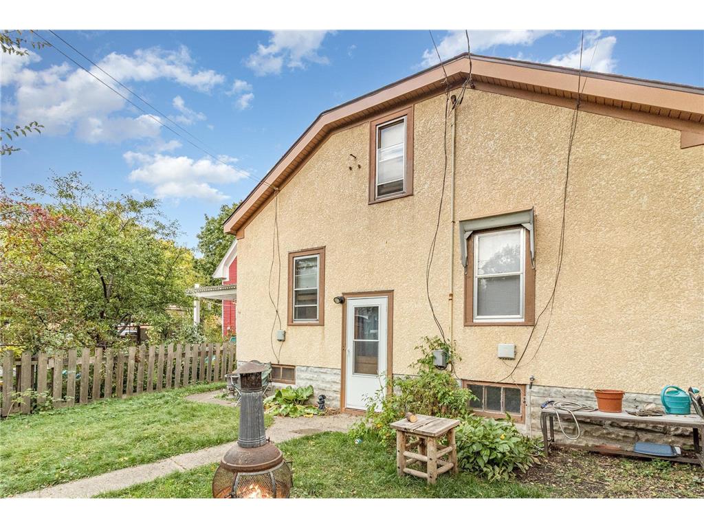 1723 3rd Avenue N Minneapolis MN 55405 6803762 image23