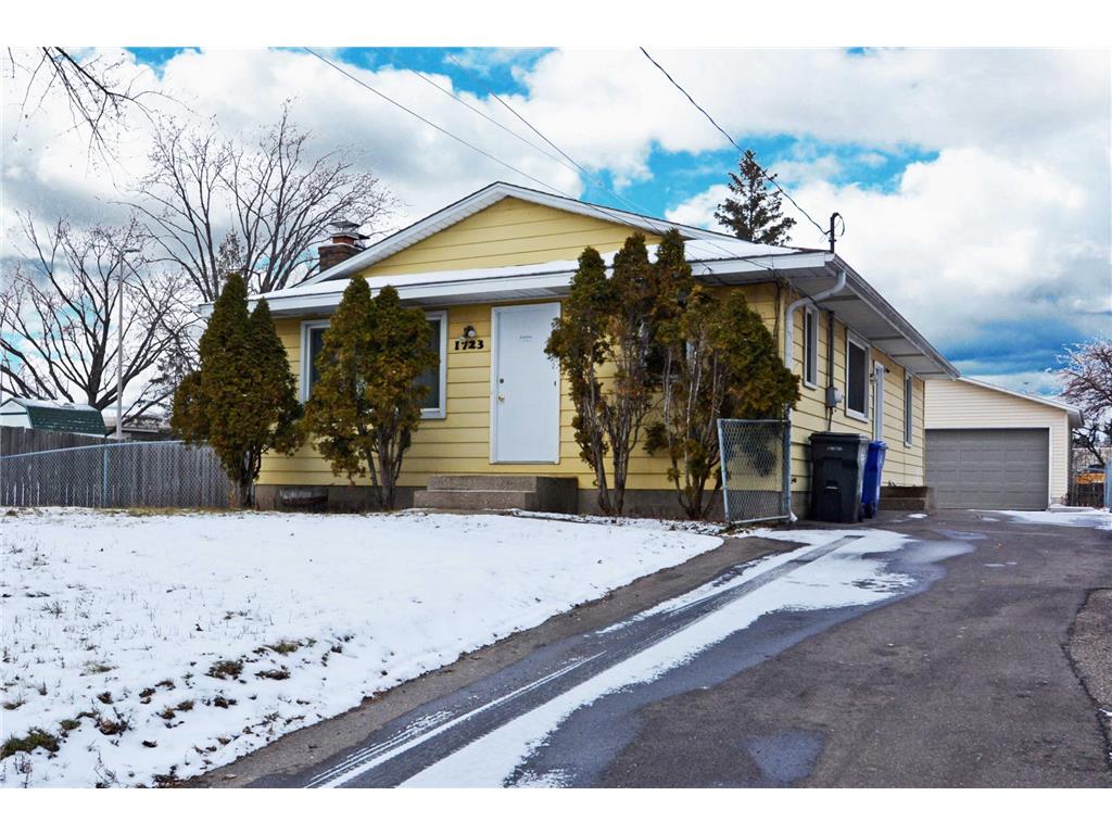 1723 Burns Avenue Saint Paul MN 55106 6474158 image1
